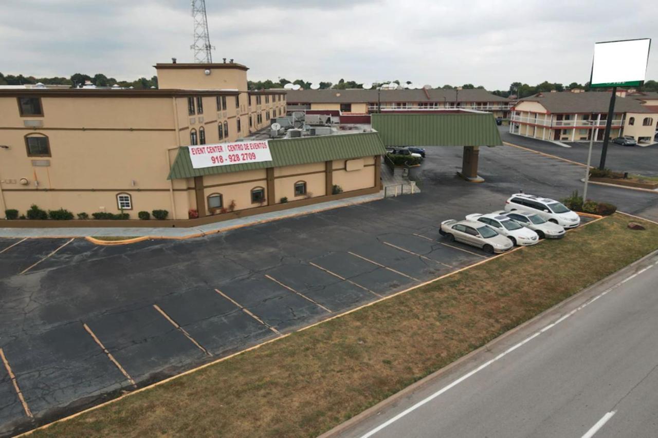 Oyo Hotel Tulsa Ok, I-44 Esterno foto